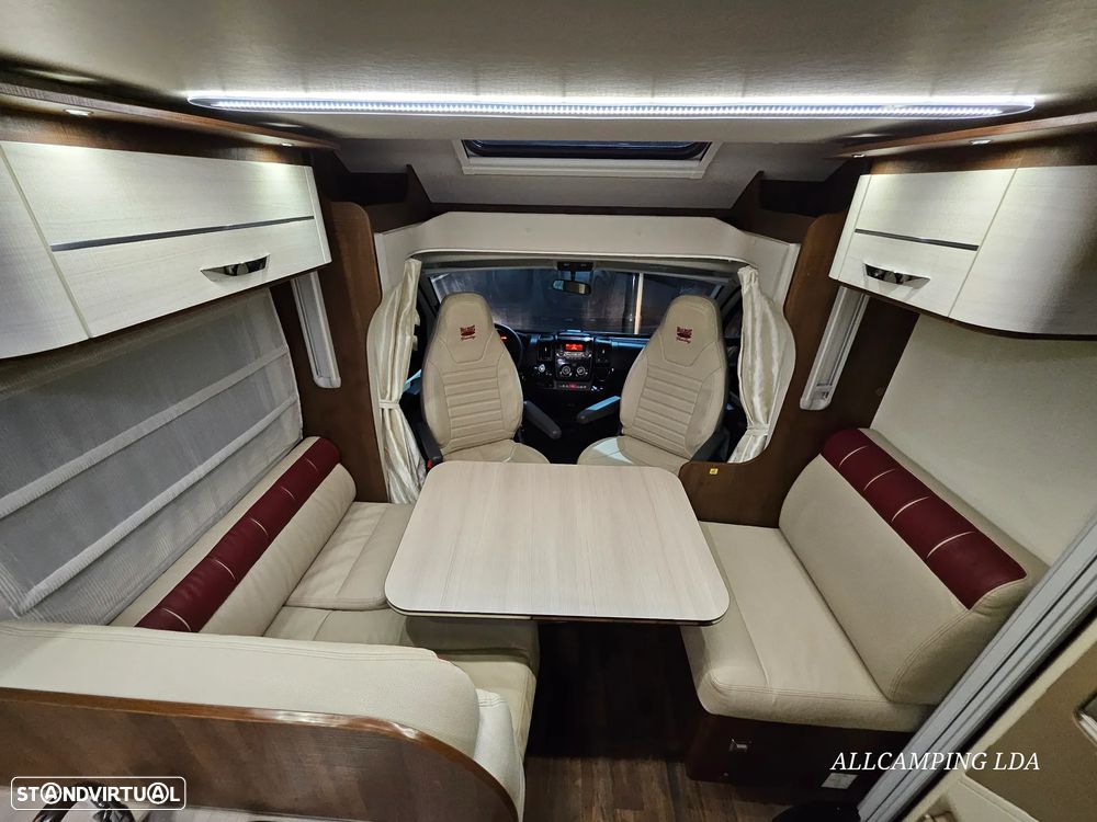 McLouis Yearling 74G SERIE LIMITÉE 5 LUGARES CAMA CENTRAL/BASCULANTE - 35