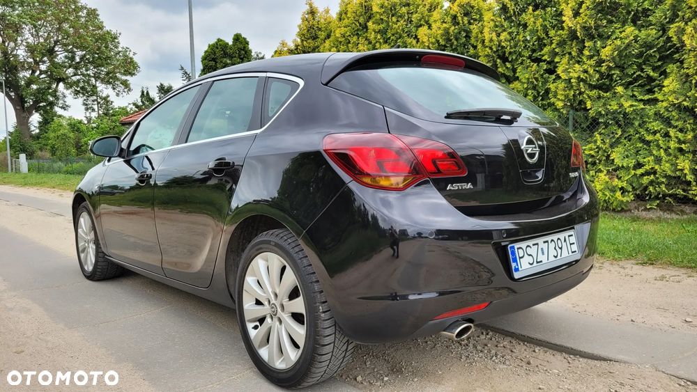 Opel Astra 1.4 Turbo - 10