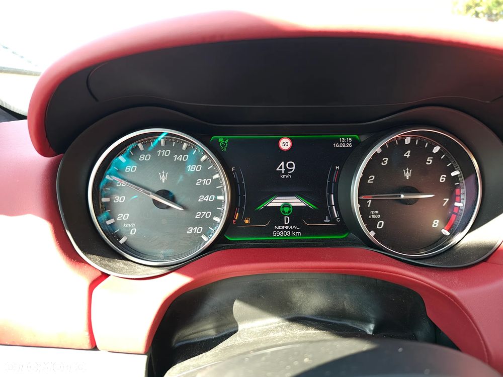 Maserati Ghibli Modena S Q4 - 35