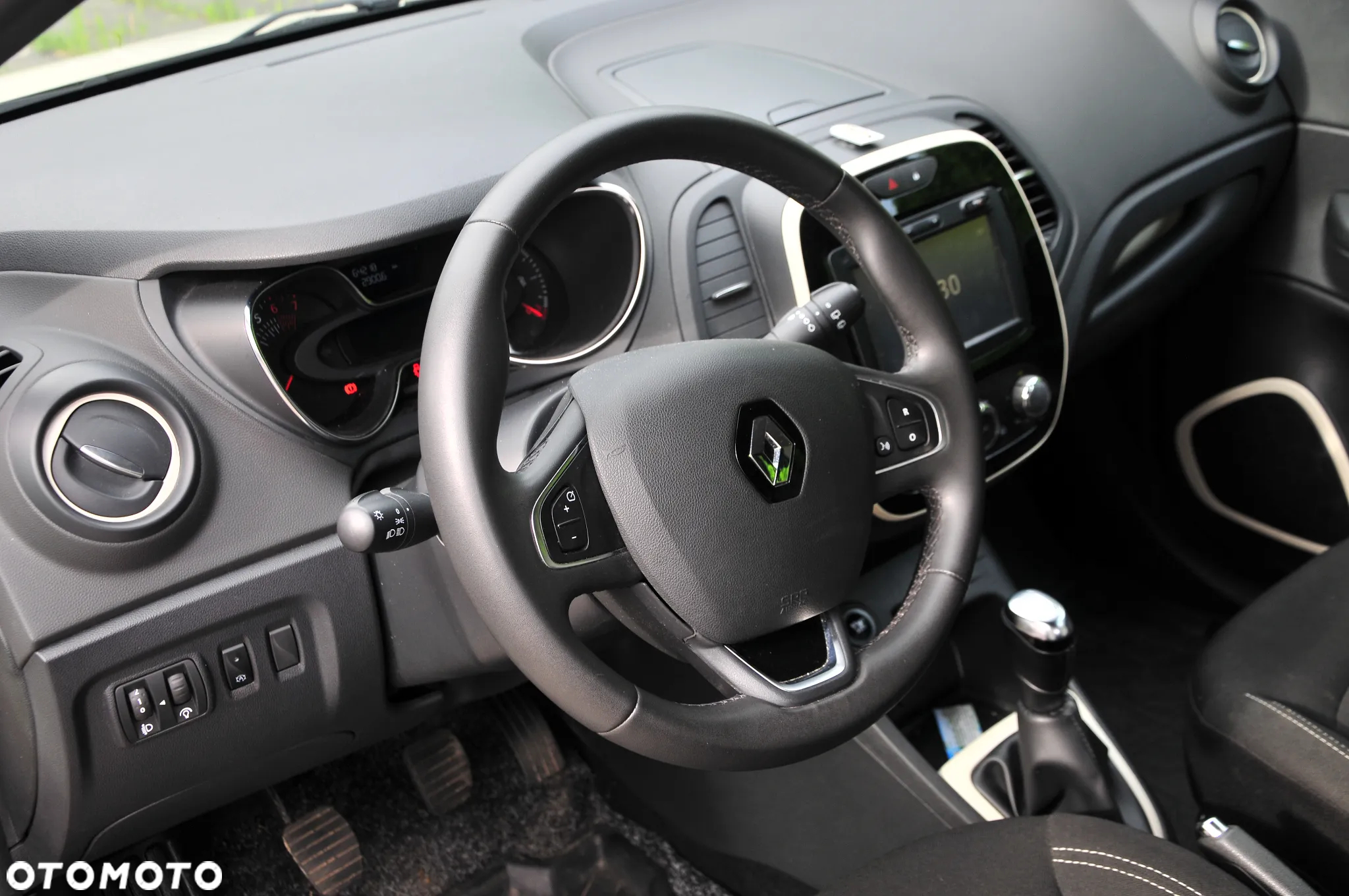 Renault Captur 1.2 Energy TCe Zen - 7