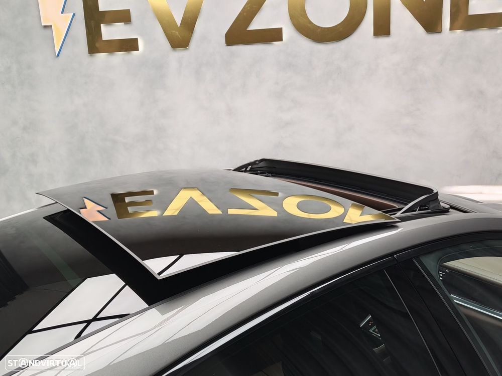 Porsche Panamera 4 E-Hybrid Executive - 28