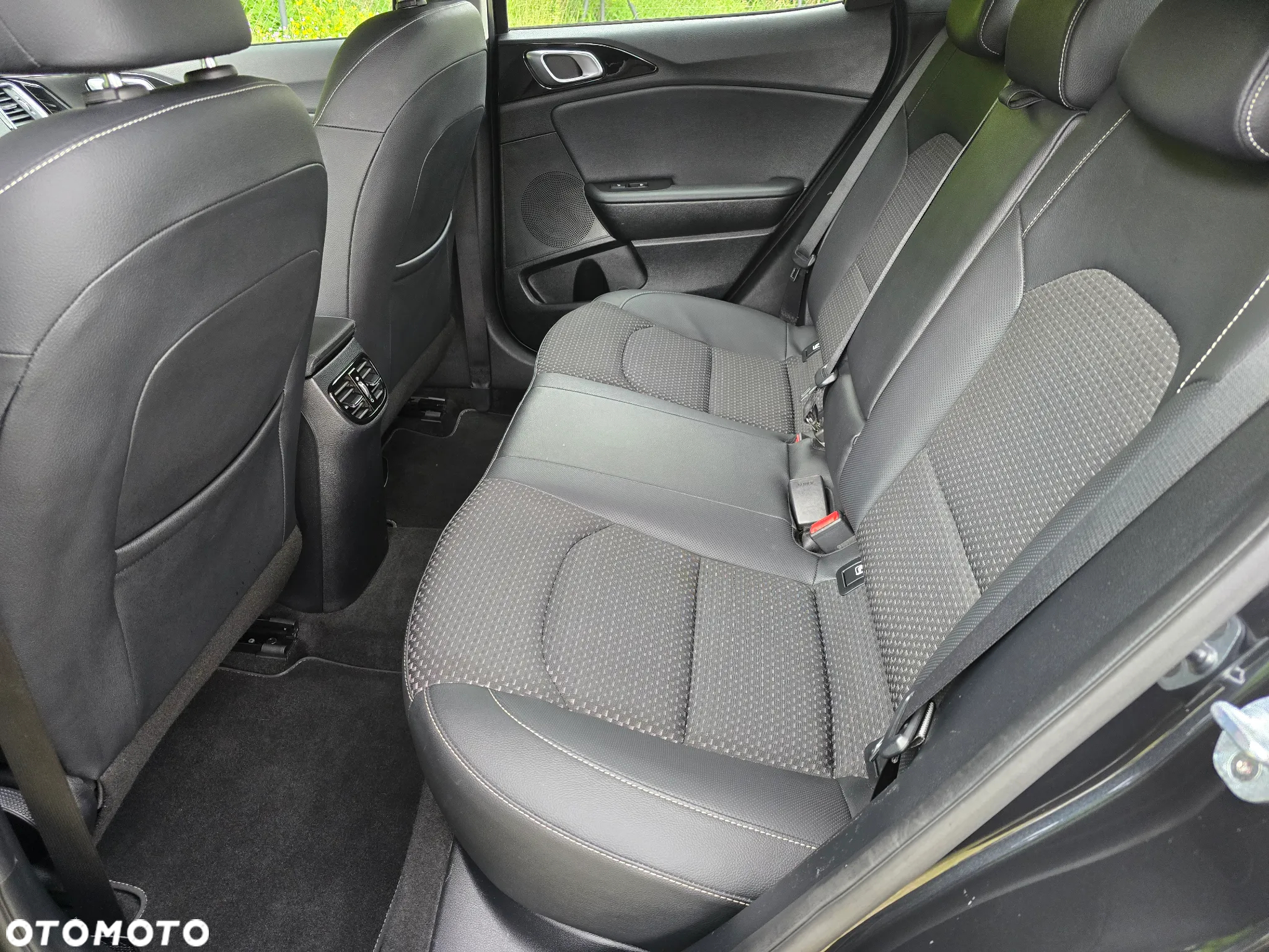 Kia XCeed 1.4 T-GDI OPF SPIRIT - 24