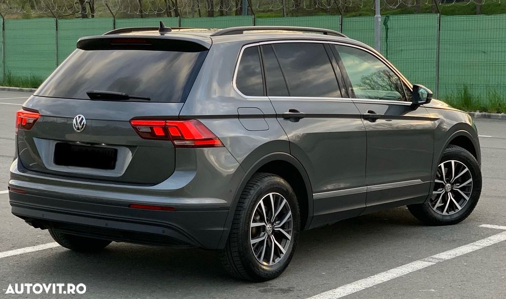 Volkswagen Tiguan 2.0 TDI 4Mot DSG Comfortline - 4
