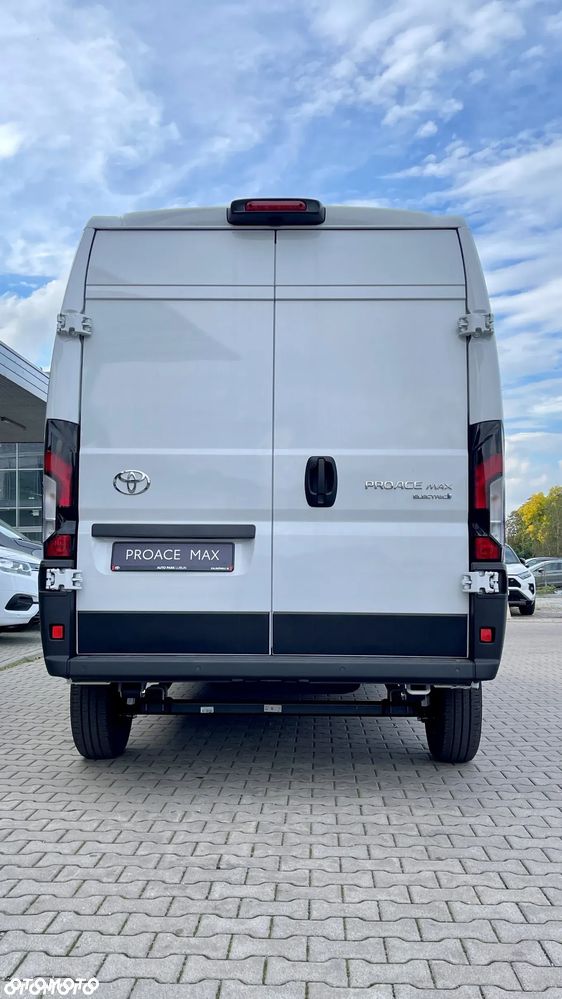 Toyota Proace MAX - 2