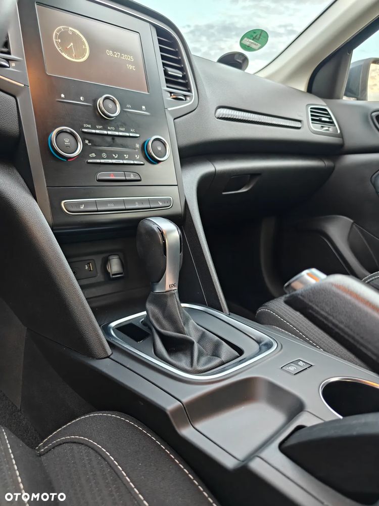 Renault Megane TCe 140 GPF EDC BUSINESS EDITION - 25