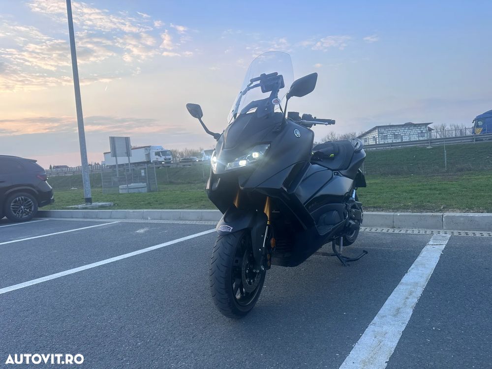 Yamaha TMAX 560 - 4