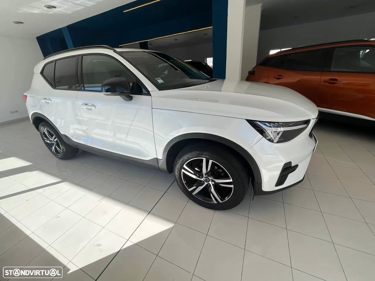 Volvo XC 40 1.5 T2 Plus Dark Auto - 3