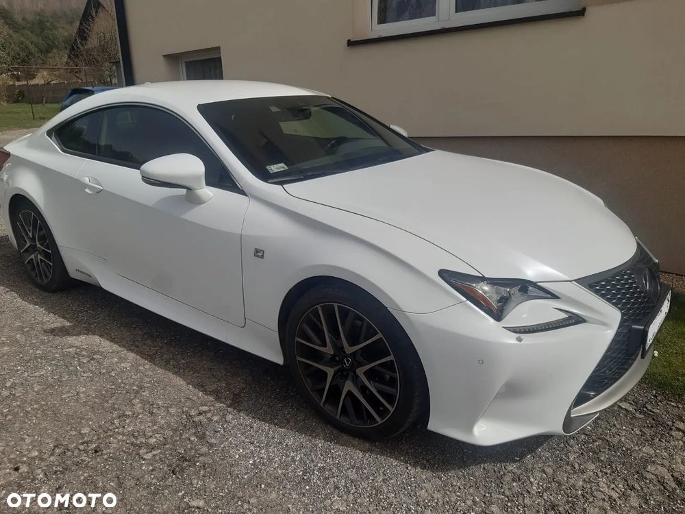 Lexus RC 300h F Sport - 5