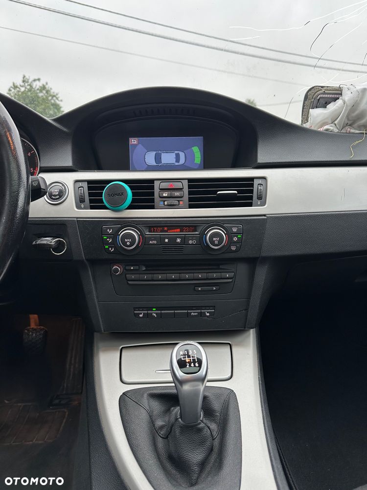 BMW Seria 3 320d DPF - 13