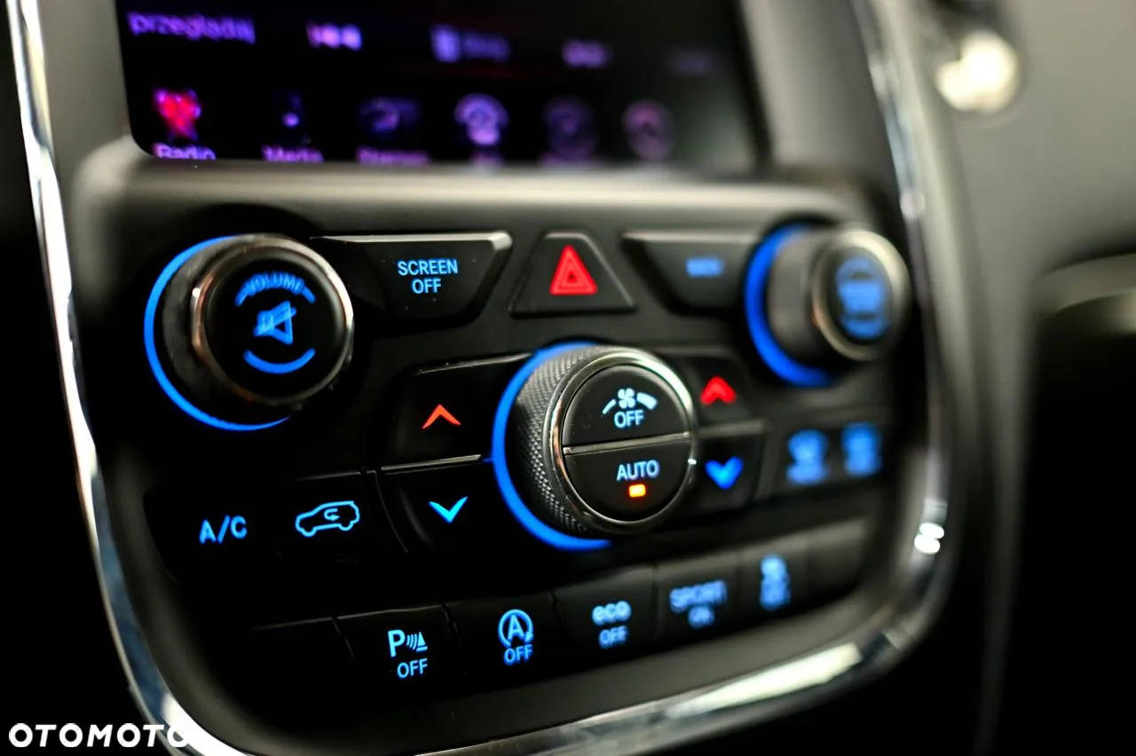 Dodge Durango - 30