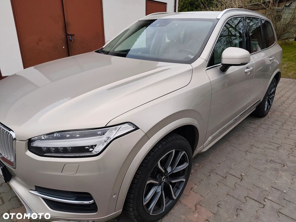 Volvo XC 90 ver-d5-scr-awd-inscription-7os - 1