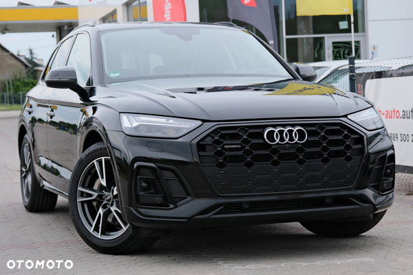 Audi Q5 55 TFSIe quattro S tronic S line business
