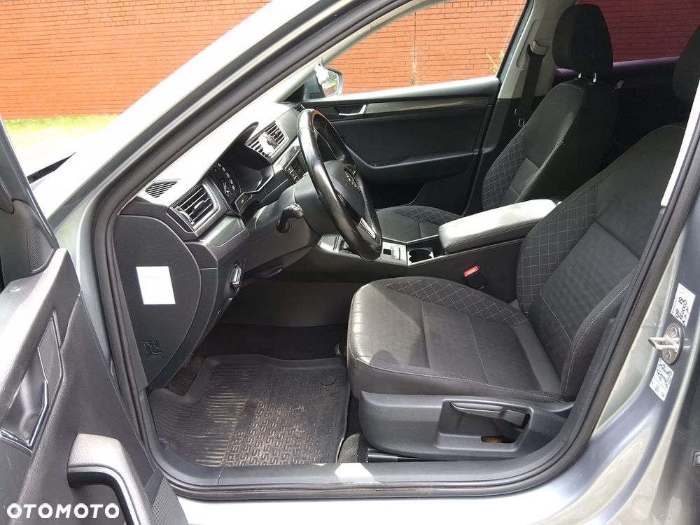 Skoda Superb 1.6 TDI Active DSG - 15