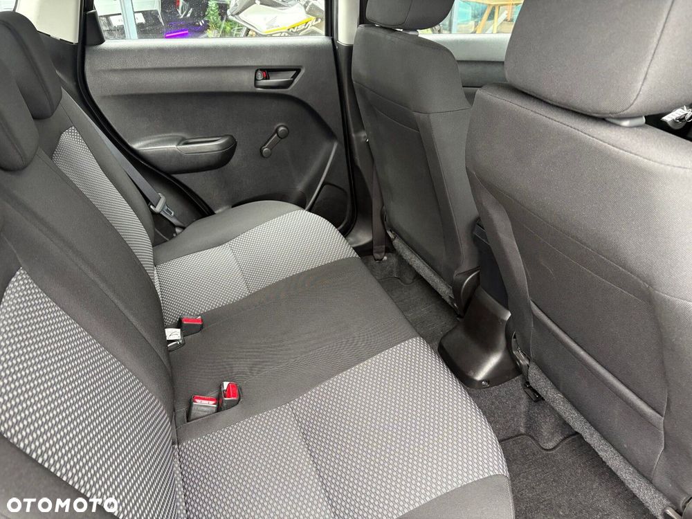 Suzuki Vitara - 15