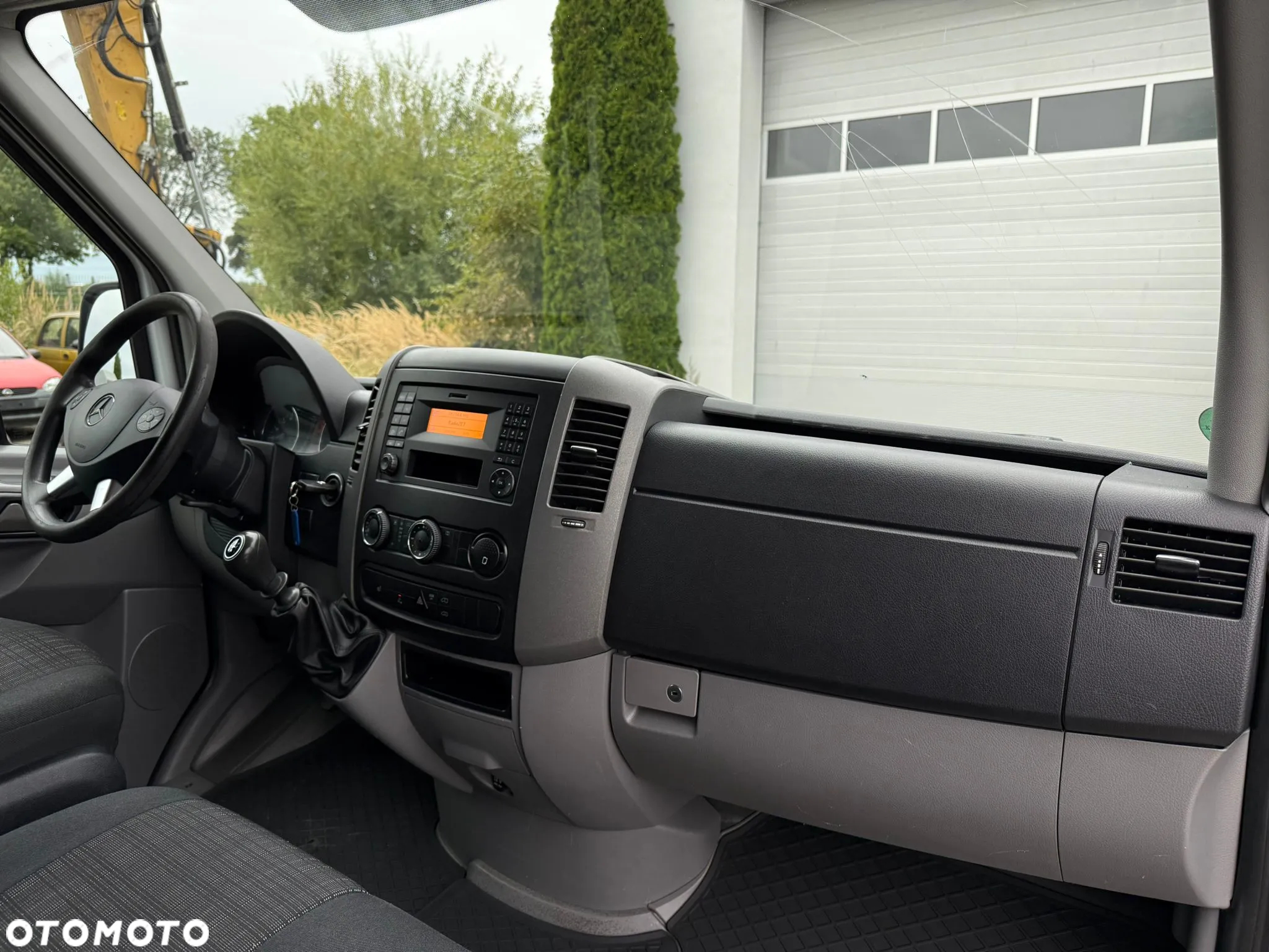 Mercedes-Benz Sprinter 316 - 21