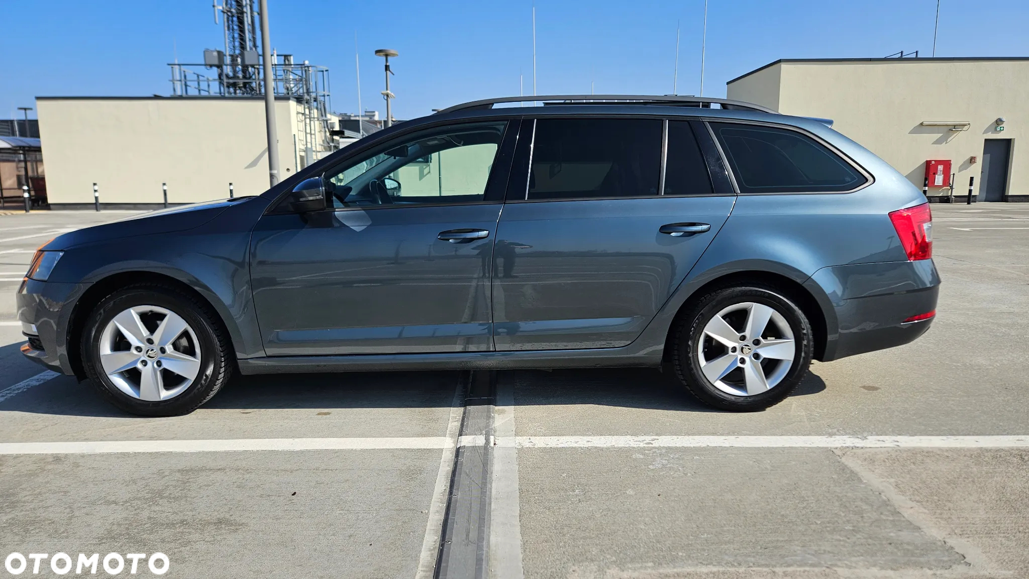 Skoda Octavia - 10
