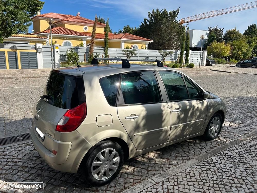 Renault Scénic 1.5 dCi Privilège - 2