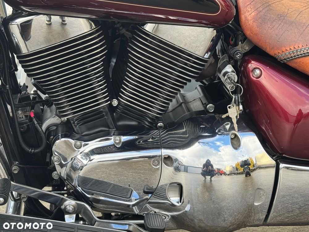 Suzuki Intruder - 27