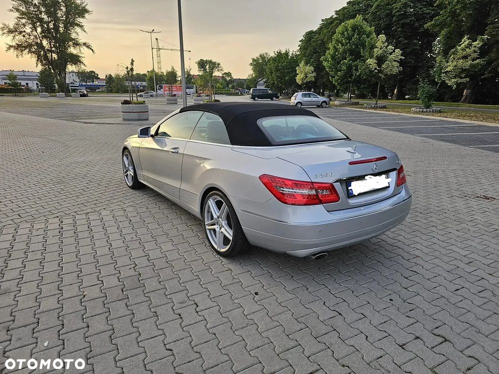 Mercedes-Benz Klasa E - 6