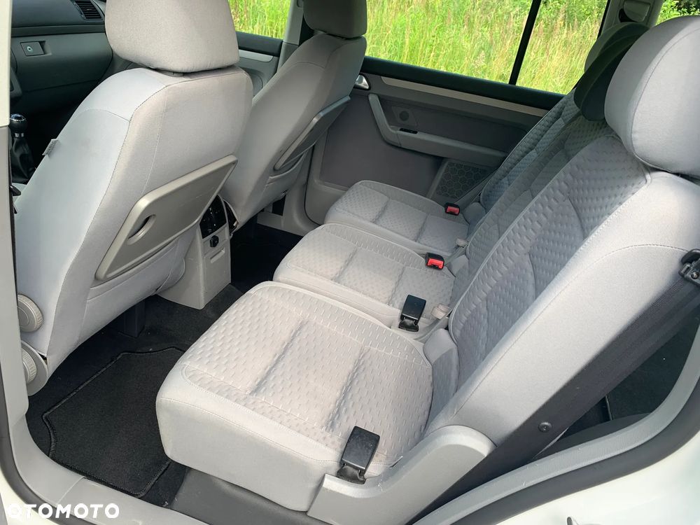 Volkswagen Touran 2.0 TDI Freestyle - 16