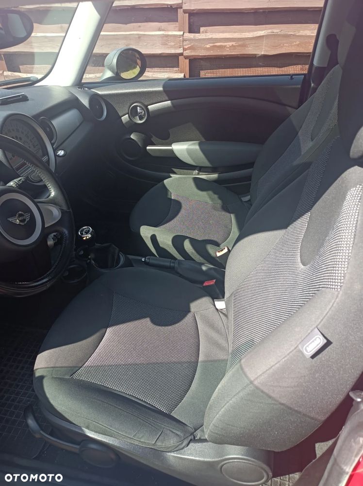 MINI ONE Standard - 7