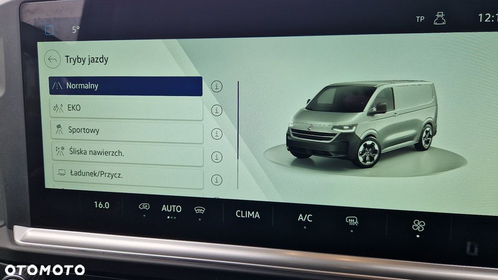 Volkswagen T7 Transporter - 15