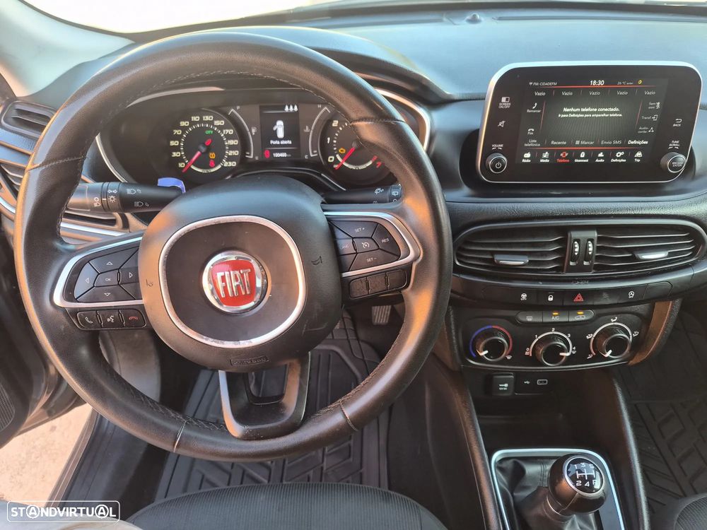 Fiat Tipo Station Wagon 1.3 M-Jet Lounge Tech - 5