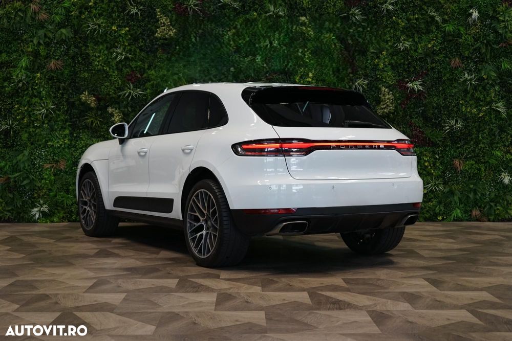 Porsche Macan - 9