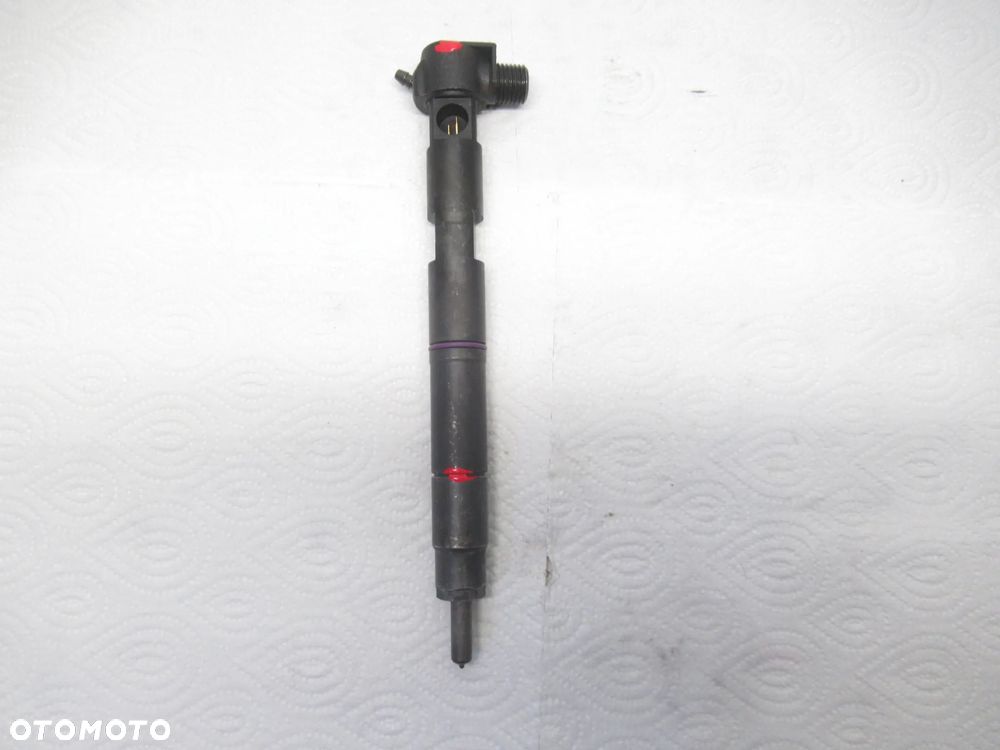 Wtrysk Kia Pro Cee'd Hyundai i20 1.4 CRDi 33800-2A780 EMBR00201D 28235143