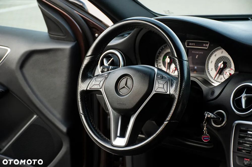 Mercedes-Benz Klasa A 180 Peak Edition - 33