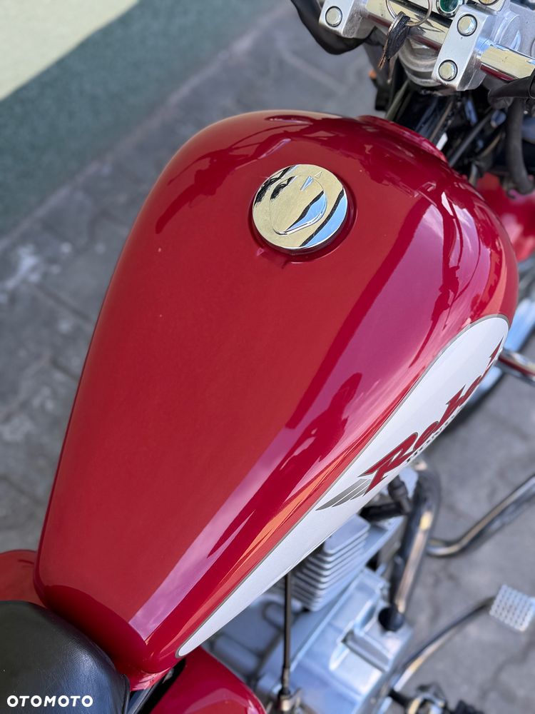 Honda CA - 17