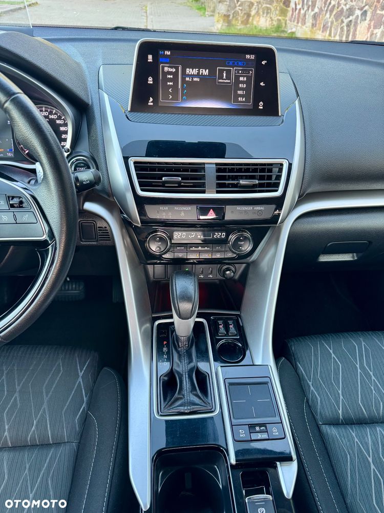 Mitsubishi Eclipse Cross - 18