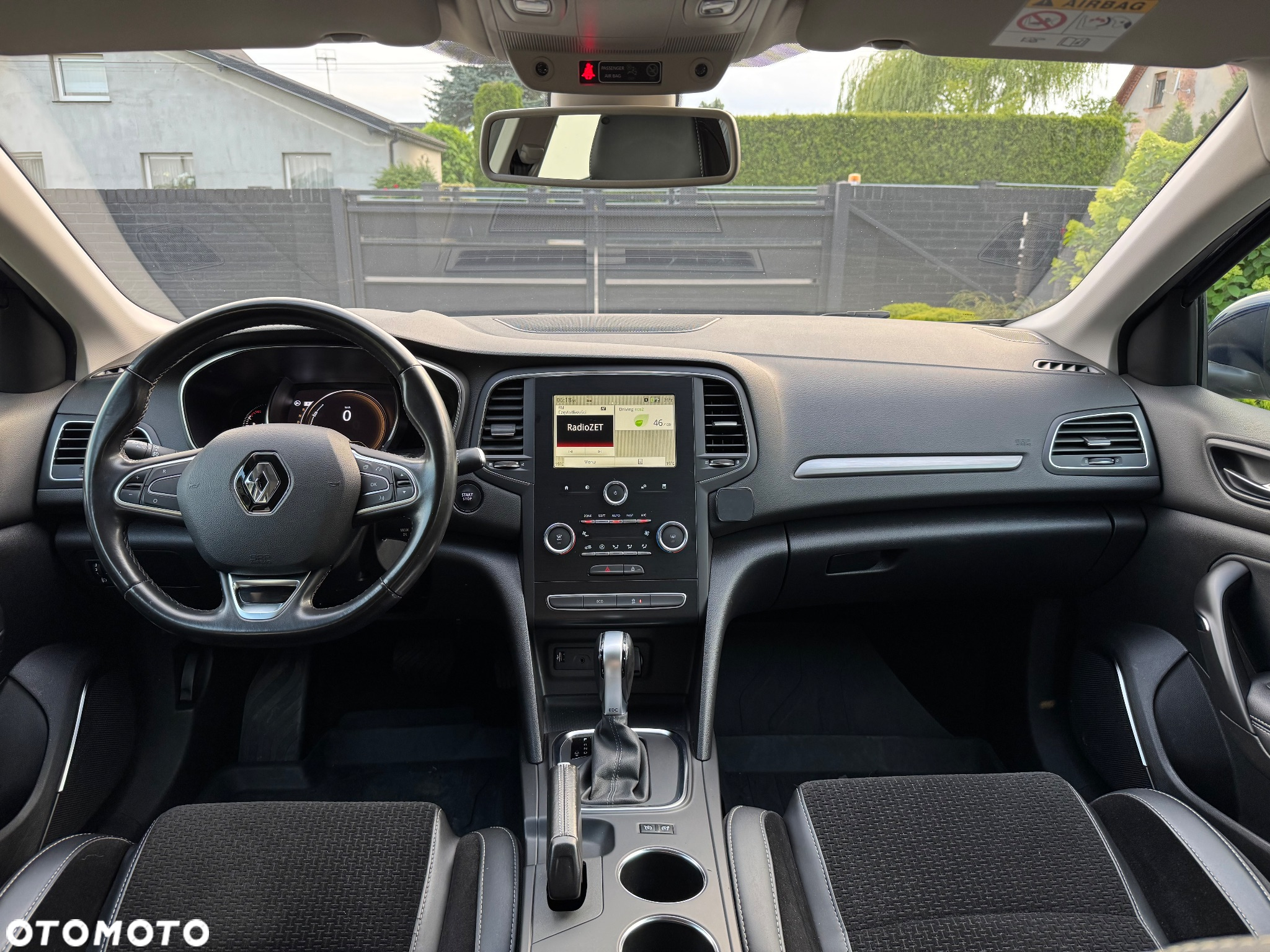 Renault Megane 1.7 Blue dCi Intens EDC - 10