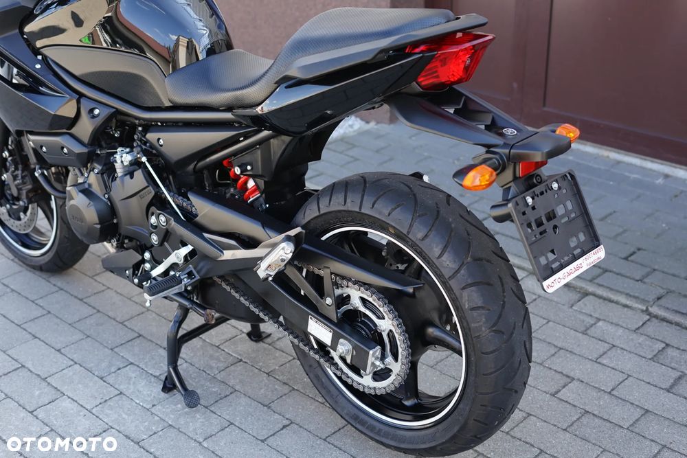 Yamaha XJ - 25