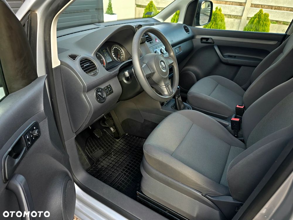 Volkswagen Caddy - 15