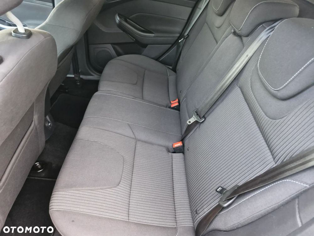 Ford Focus 1.0 EcoBoost STart-Stopp-System TITANIUM - 23