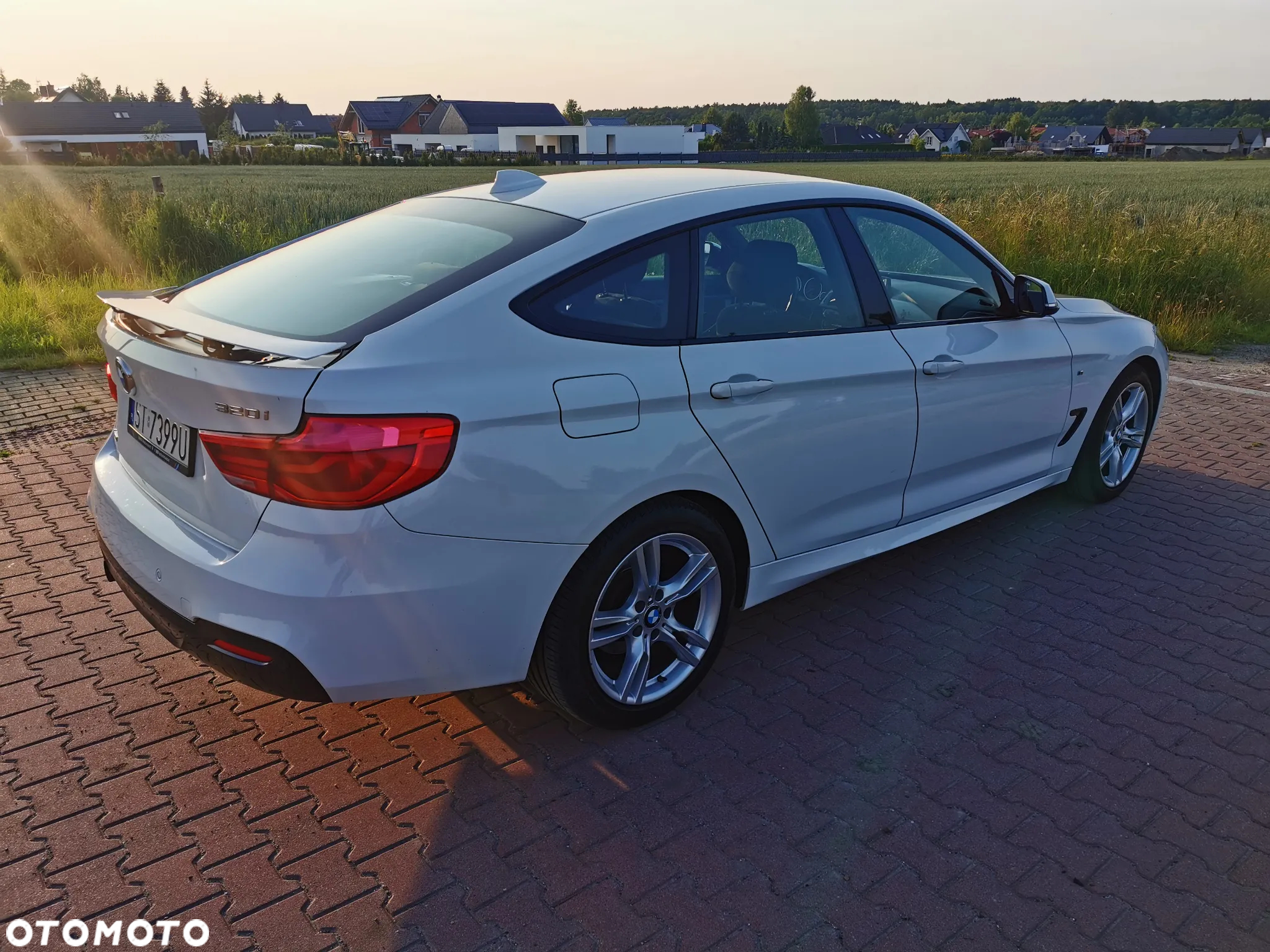 BMW 3GT 320i xDrive M Sport - 6