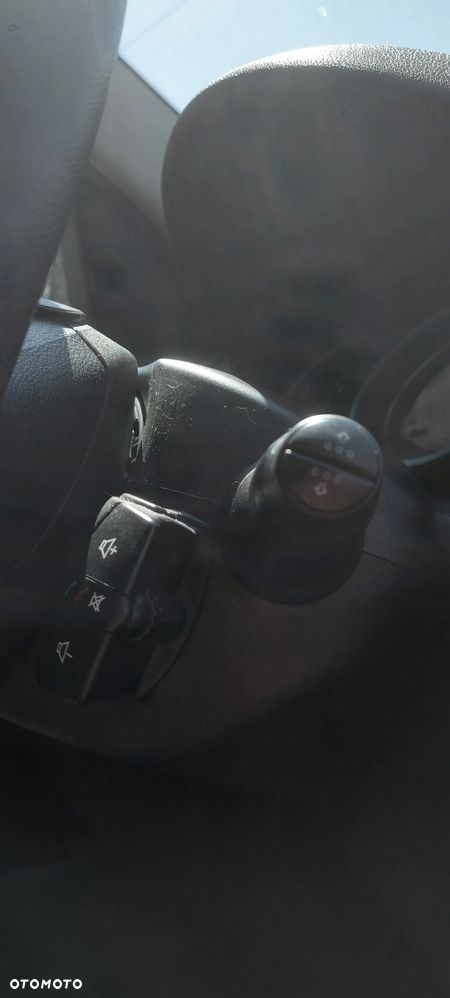 Renault Megane ENERGY TCe 115 Start & Stop Authentique - 12