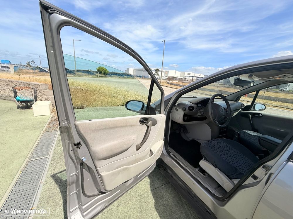 Mercedes-Benz A 170 CDi Elegance - 11