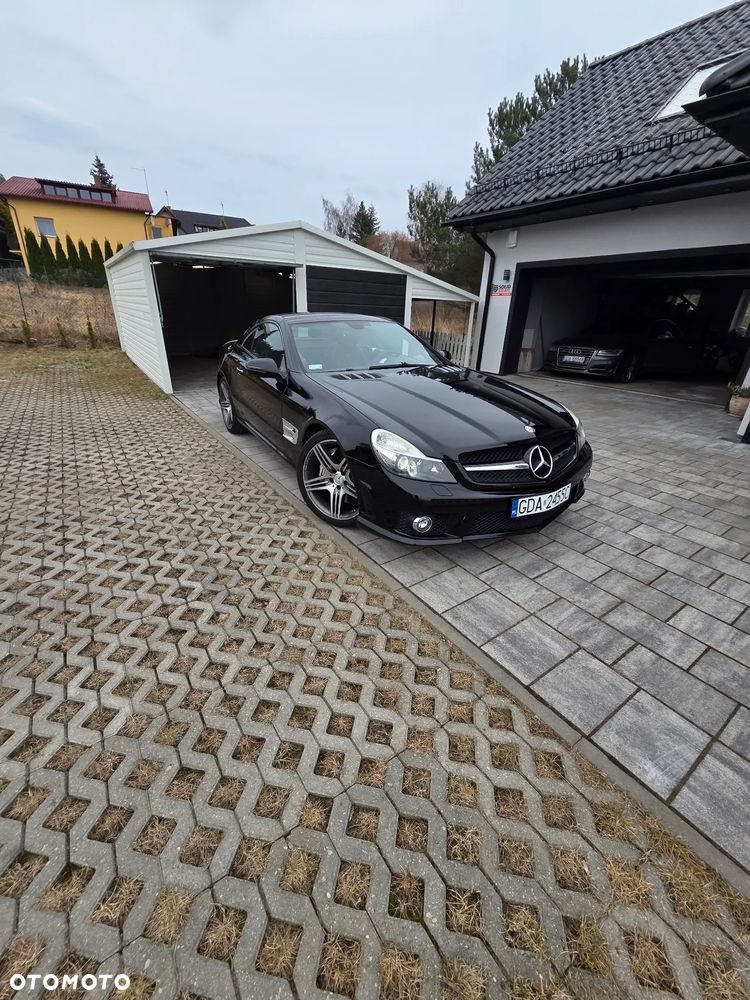 Mercedes-Benz SL 63 AMG SPEEDSHIFT MCT - 2