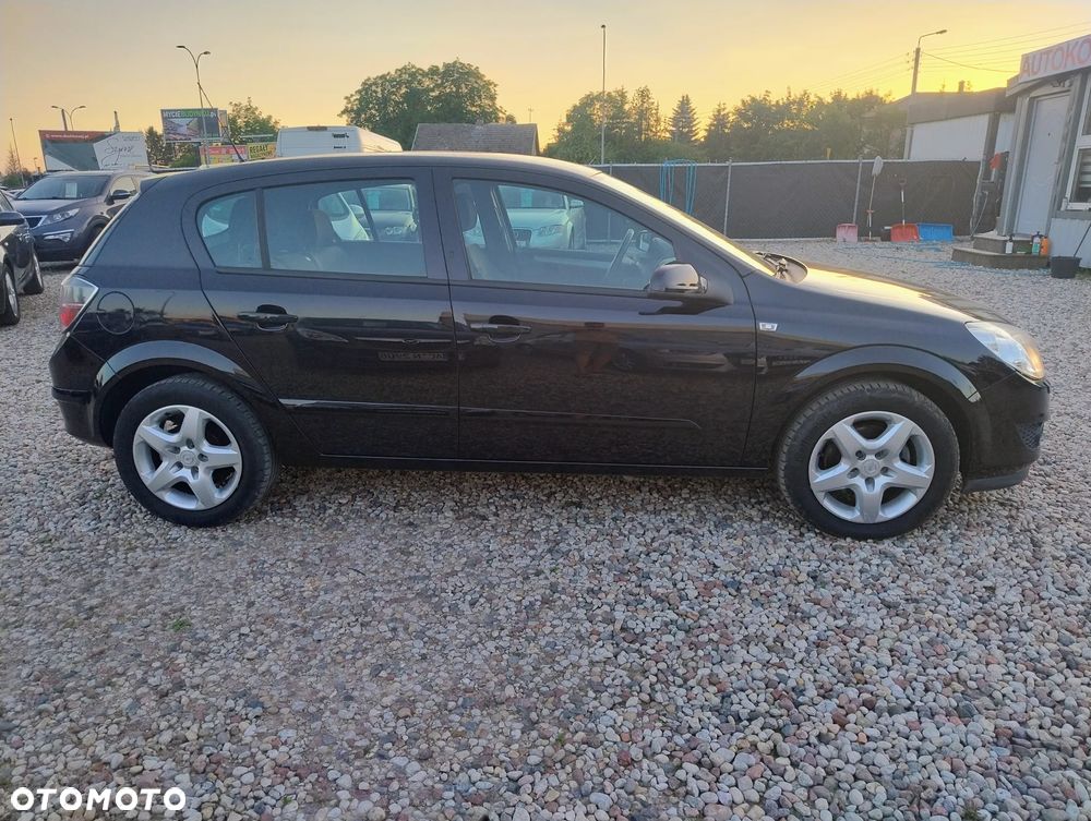 Opel Astra 1.6 Edition - 8