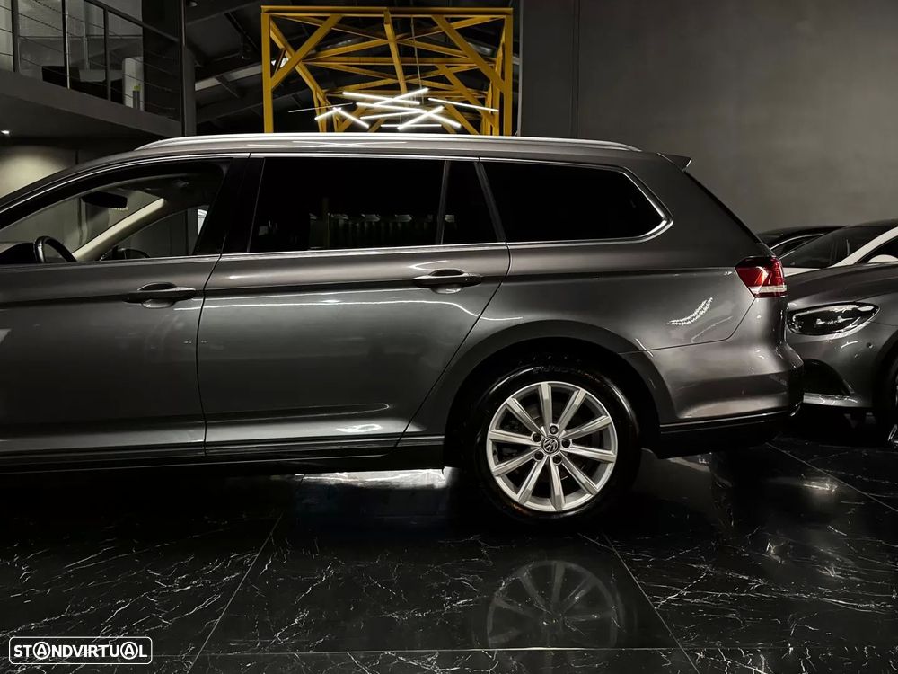 VW Passat Variant 1.6 TDI Confortline DSG - 11