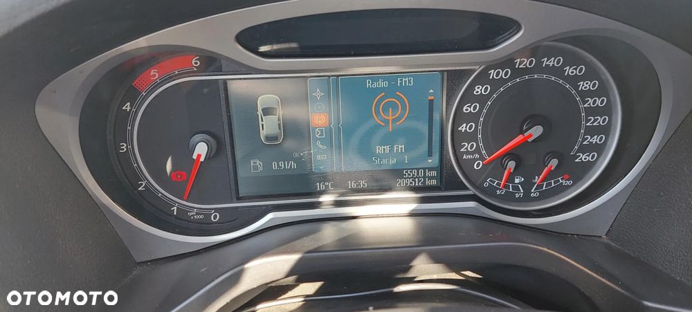 Ford S-Max 2.2 TDCi Titanium - 12
