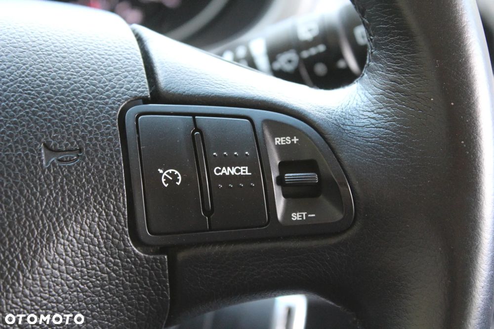 Kia Sportage 1.7 CRDI XL 2WD - 29