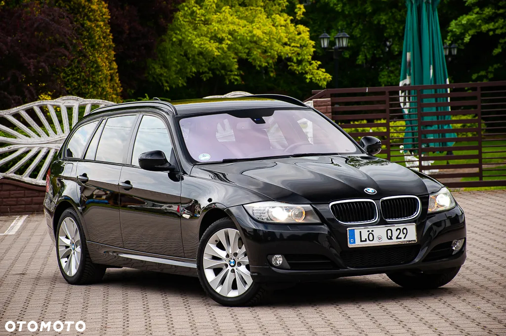 BMW Seria 3 320d xDrive DPF Touring Edition Fleet Exclusive - 13