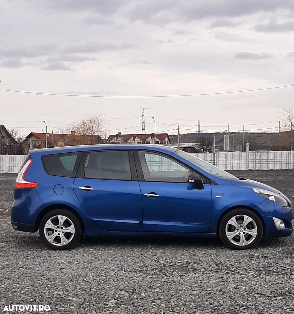 Renault Grand Scenic - 4