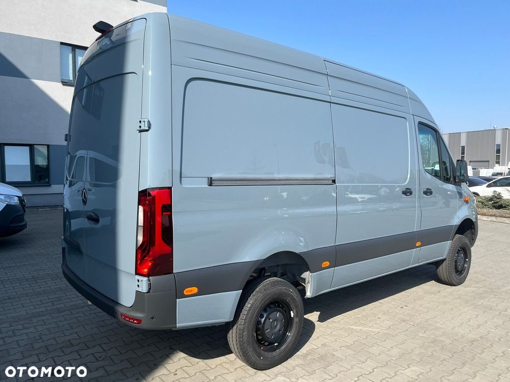 Mercedes-Benz Sprinter 319 CDI - 5