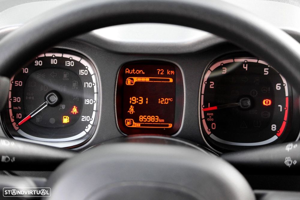 Fiat Panda 1.0 Hybrid City Cross - 22