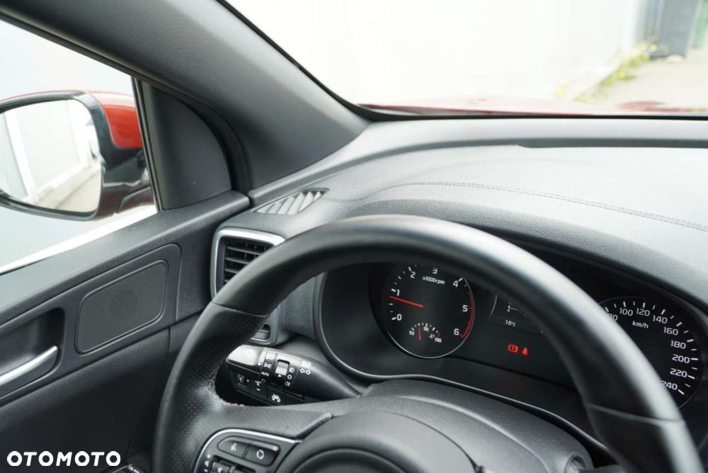 Kia Sportage - 13
