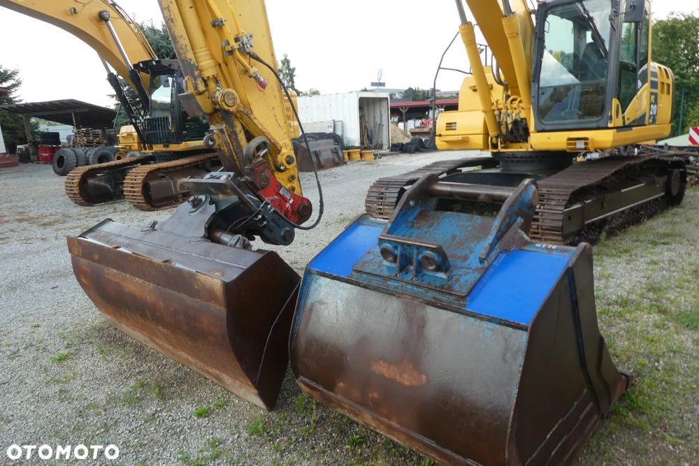 Komatsu PC 210LC-10 - 7